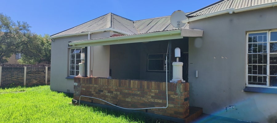 6 Bedroom Property for Sale in Potchefstroom North West